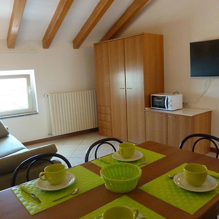 Residence Riva Del Lario Gravedona Dış mekan fotoğraf