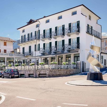 Residence Riva Del Lario Gravedona Dış mekan fotoğraf