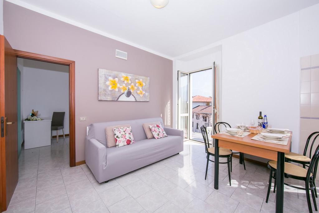 Residence Riva Del Lario Gravedona Dış mekan fotoğraf