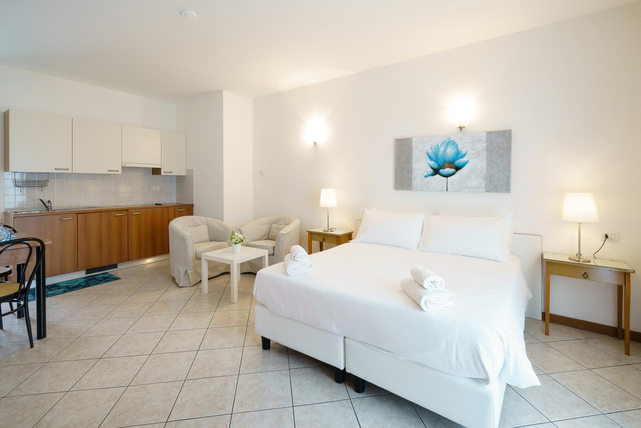 Residence Riva Del Lario Gravedona Dış mekan fotoğraf