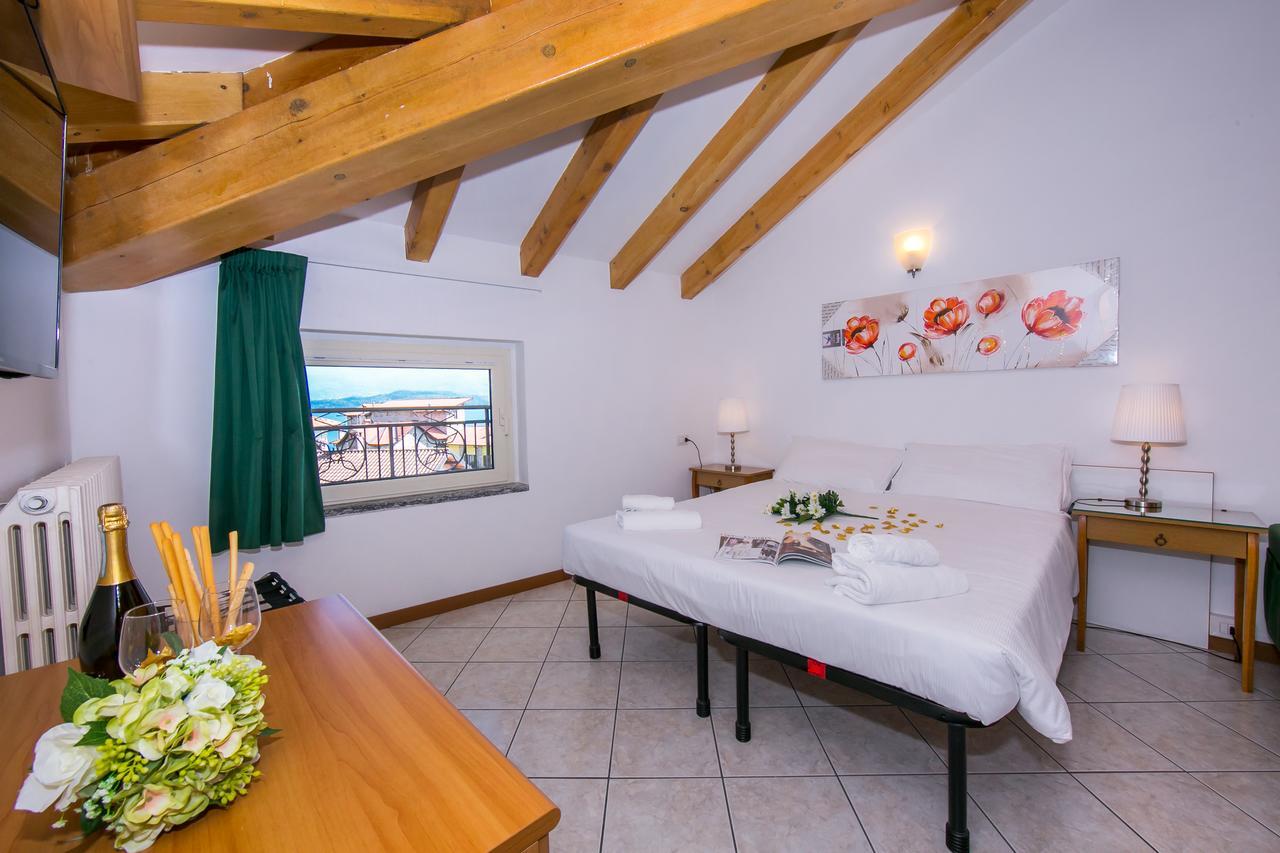 Residence Riva Del Lario Gravedona Dış mekan fotoğraf
